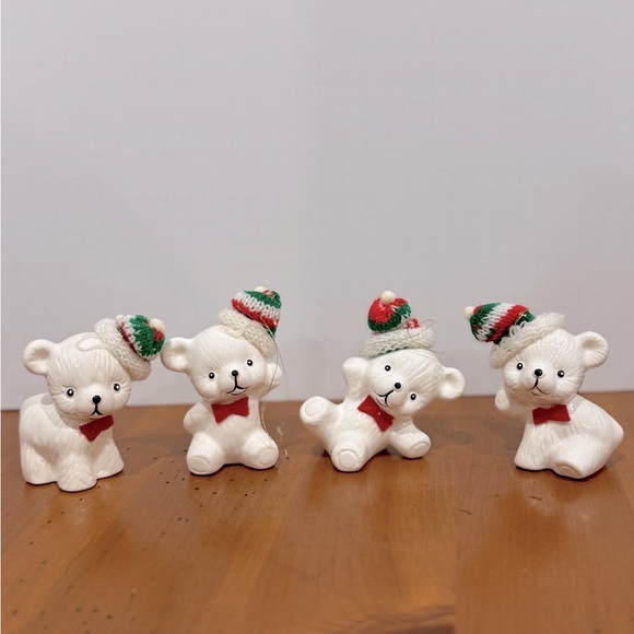 Other - Vintage 80’s snow bear ornaments glass
